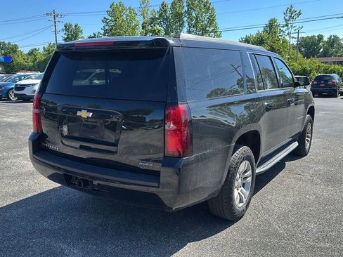 Used 2015 Chevrolet Suburban LS w/ Max Trailering Package AWD/4WD image 5
