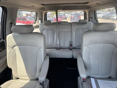 Used 2022 Jeep Wagoneer Series III w/ Premium Group I AWD/4WD image 8