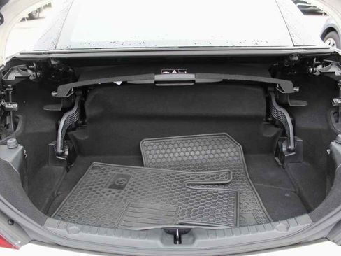 Used 2012 Mercedes-Benz SLK 350 image 9