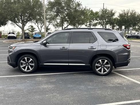 Certified 2025 Honda Pilot Elite image 7