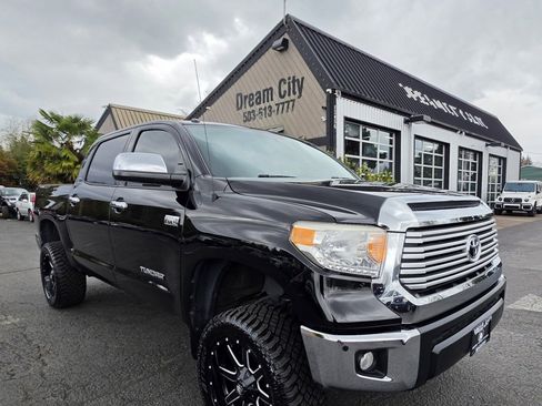 Used 2016 Toyota Tundra Limited w/ Limited Premium Package AWD/4WD image 2