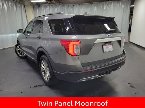 Used 2021 Ford Explorer XLT w/ Equipment Group 202A AWD/4WD image 6