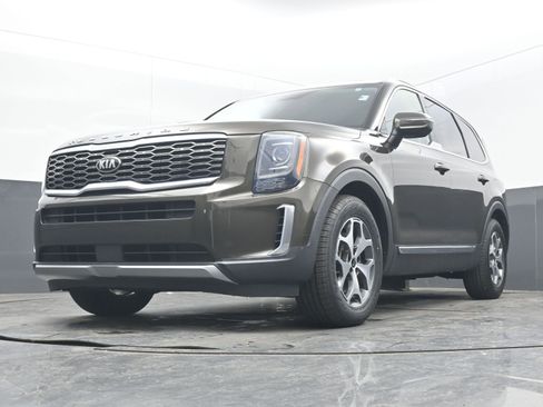 Used 2021 Kia Telluride EX image 23