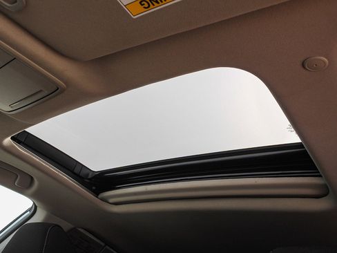 Certified 2024 Honda Accord EX image 26