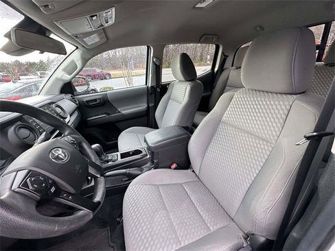 Used 2021 Toyota Tacoma SR image 10