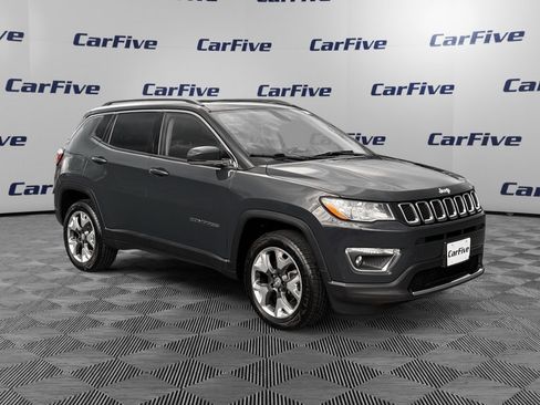 Used 2018 Jeep Compass Limited w/ Navigation Group AWD/4WD image 8