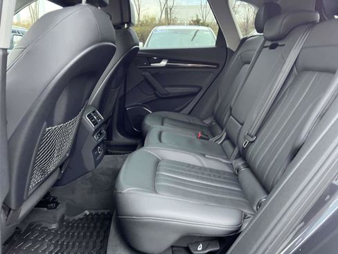 Used 2019 Audi Q5 2.0T Premium Plus image 13