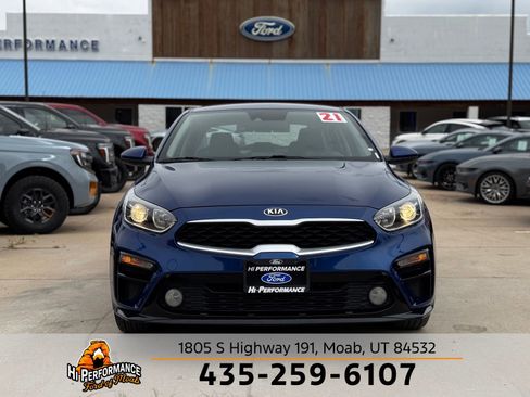 Used 2021 Kia Forte LXS FWD image 2