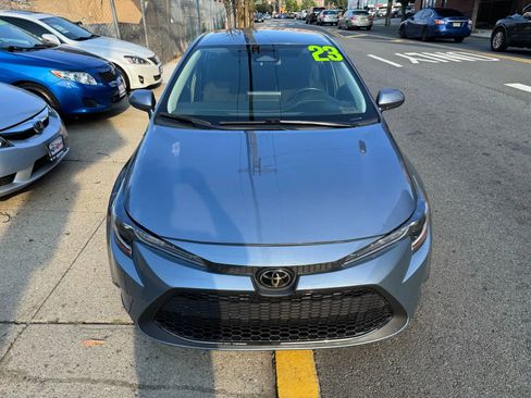 Used 2023 Toyota Corolla LE image 7