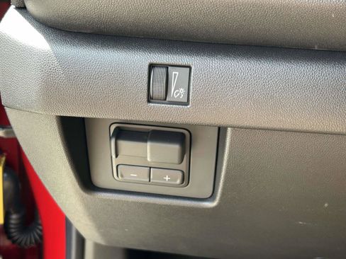 New 2026 Chevrolet Colorado Trail Boss AWD/4WD image 18