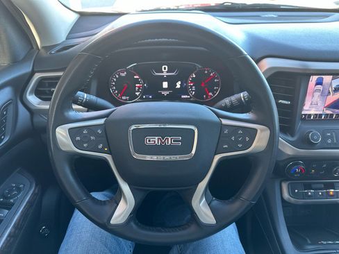 Used 2020 GMC Acadia Denali w/ Technology Package image 19