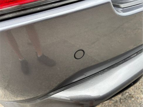 Used 2023 Lexus GX 460 Premium image 16