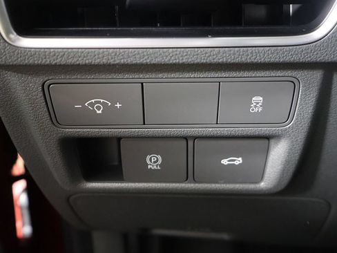 Used 2025 Hyundai Sonata SEL FWD image 32