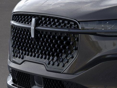 New 2026 Lincoln Nautilus Black Label w/ Jet Appearance Package image 17