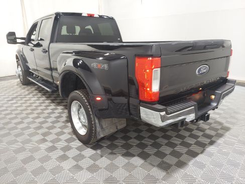 Used 2018 Ford F450 XLT AWD/4WD image 2