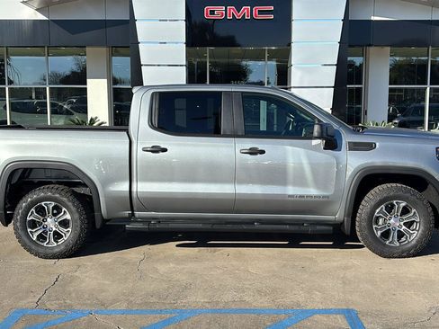 New 2026 GMC Sierra 1500 Pro w/ Pro Value Package AWD/4WD image 9