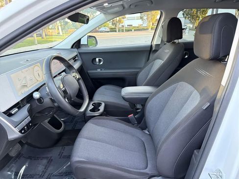 Used 2024 Hyundai Ioniq 5 SEL image 23