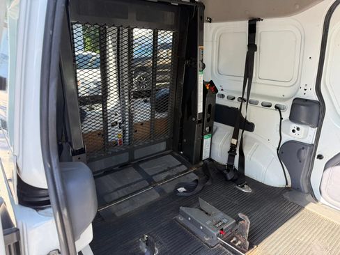 Used 2013 Ford Transit Connect XLT FWD image 20