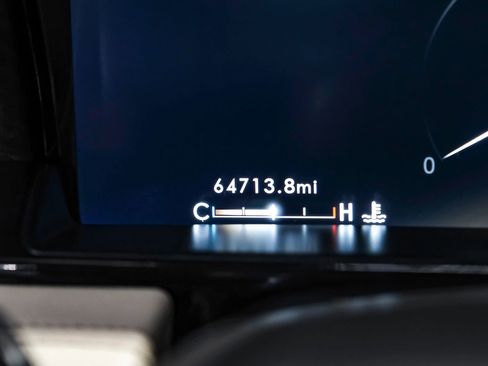 Used 2018 Lincoln Navigator Select w/ Technology Package image 23