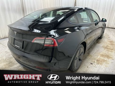 Used 2023 Tesla Model 3 Standard Range image 6