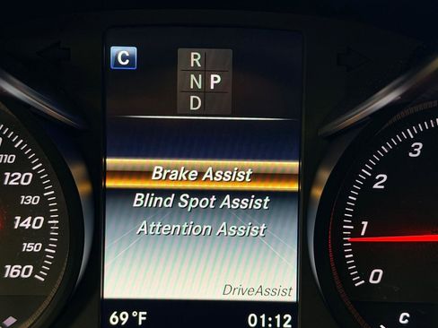 Used 2019 Mercedes-Benz GLC 300 image 46