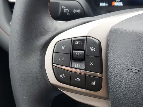 New 2026 Ford Explorer Active image 13