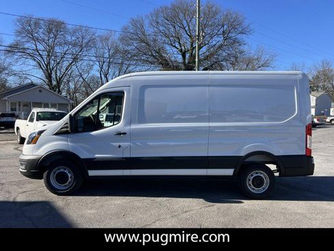 New 2026 Ford Transit 250 148 Medium Roof w/ Load Area Protection Package image 4