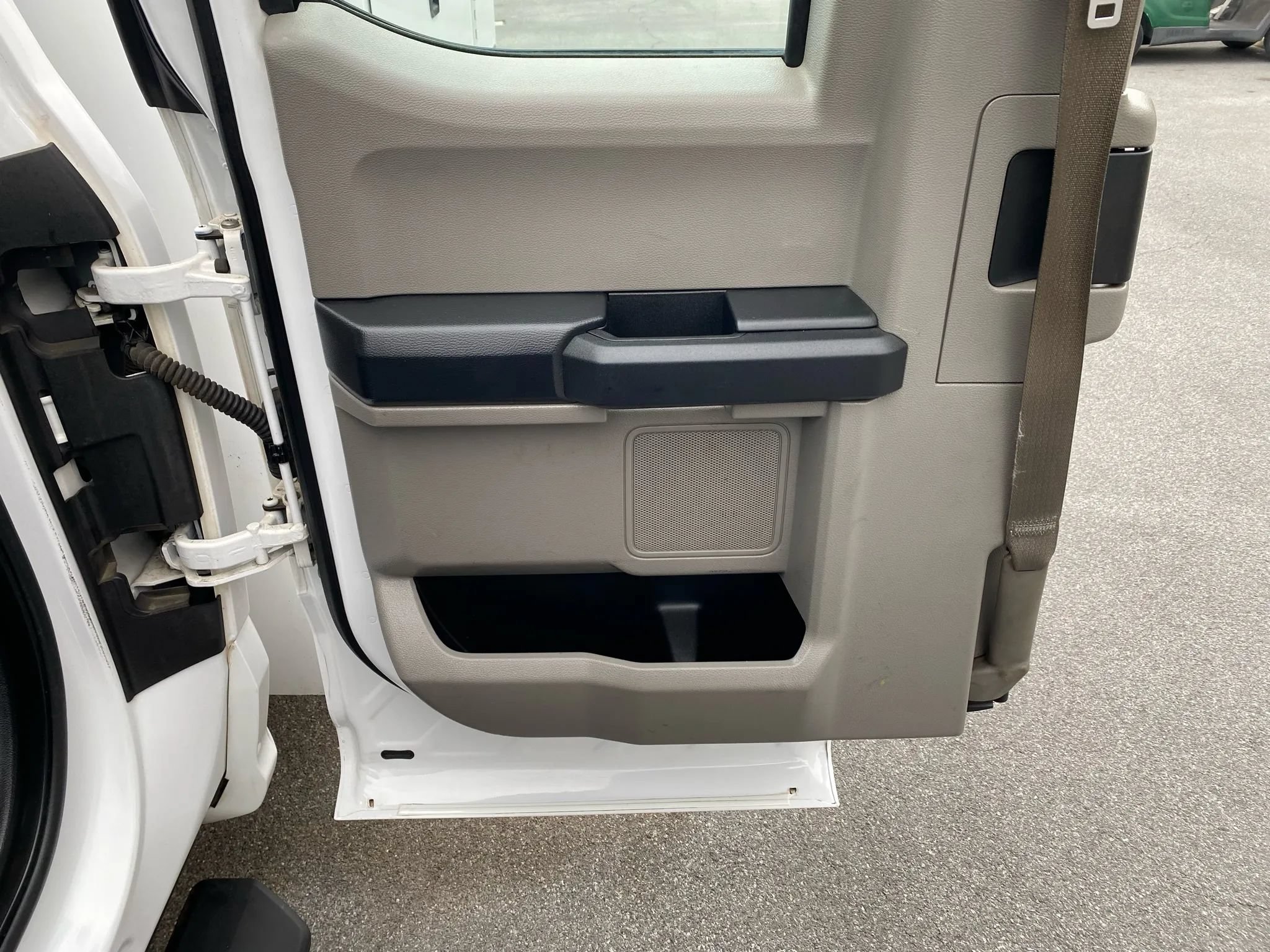 Used 2017 Ford F250 4x4 SuperCab Super Duty image 25