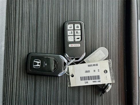 Used 2022 Honda Odyssey Touring image 38