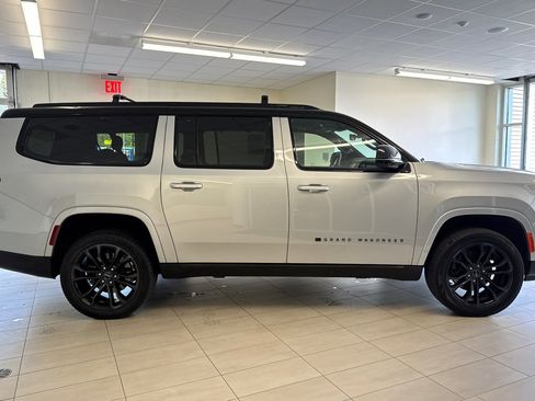 Used 2024 Jeep Grand Wagoneer L Series II w/ Quick Order Packagew 28T AWD/4WD image 3