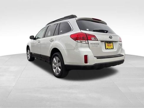 Used 2011 Subaru Outback 2.5i Limited w/ PWR Moonroof Pkg image 5