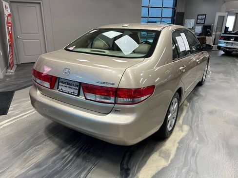 Used 2004 Honda Accord EX image 27