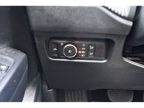 Used 2025 Ford Ranger XLT w/ Equipment Group 301A High AWD/4WD image 19