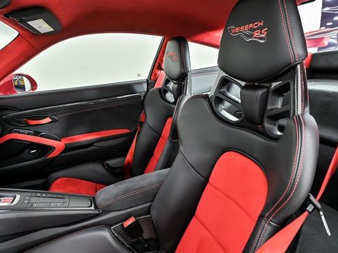 Used 2018 Porsche 911 GT2 RS RWD image 19
