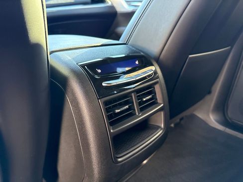 Certified 2021 Cadillac XT5 Premium Luxury image 13