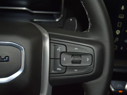 Used 2025 GMC Sierra 1500 Denali w/ Denali Reserve Package AWD/4WD image 41