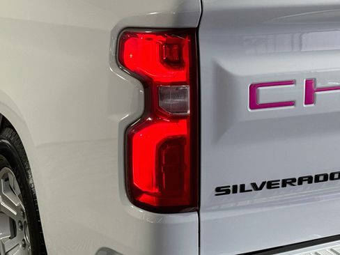 Used 2020 Chevrolet Silverado 1500 Custom w/ Rally Edition RWD image 36