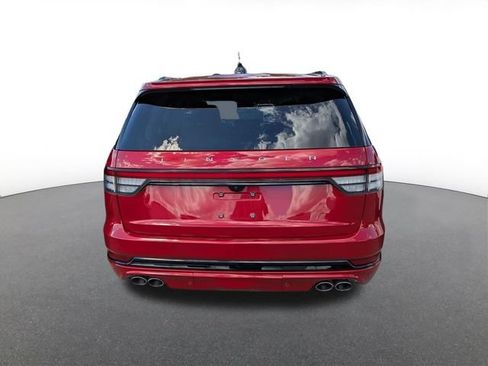 Used 2026 Lincoln Aviator Reserve AWD/4WD image 4