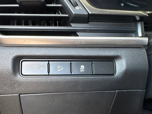 Certified 2024 Kia Telluride S w/ S Sunroof Package FWD image 23
