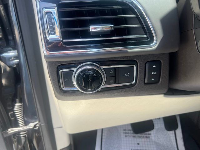Used 2021 Lincoln Navigator Black Label AWD/4WD image 16