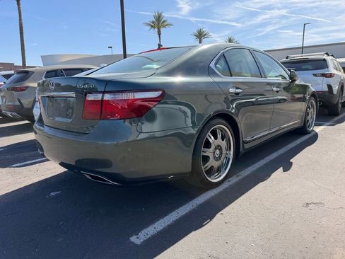 Used 2007 Lexus LS 460 RWD image 4