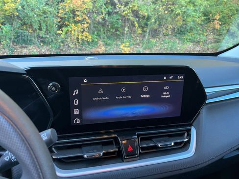 Used 2025 Chevrolet TrailBlazer LT image 20