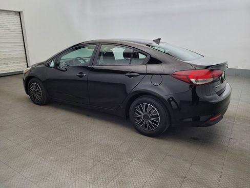 Used 2017 Kia Forte LX image 3