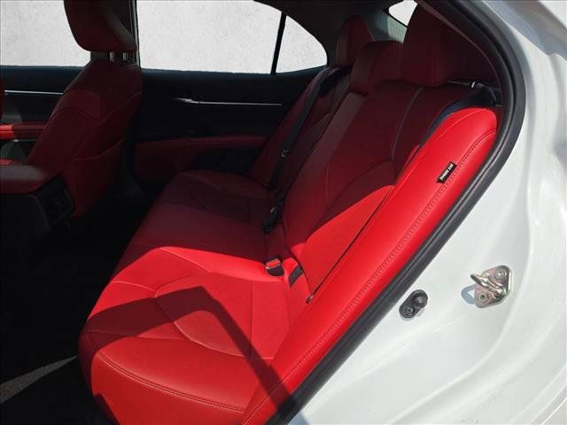 Used 2020 Toyota Camry XSE FWD image 14