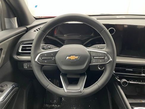 New 2026 Chevrolet Traverse LT w/ Driver Confidence Package image 11