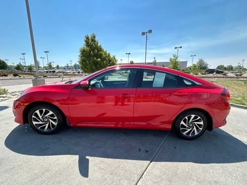 Used 2017 Honda Civic EX image 4