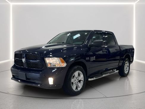 Used 2019 RAM 1500 Express w/ Express Value Package AWD/4WD image 21