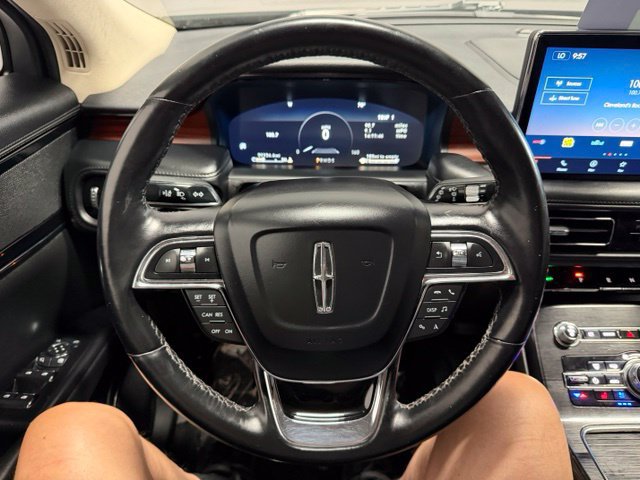 Used 2023 Lincoln Nautilus Reserve AWD/4WD image 34