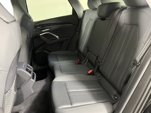 Used 2025 Audi Q5 Prestige image 19