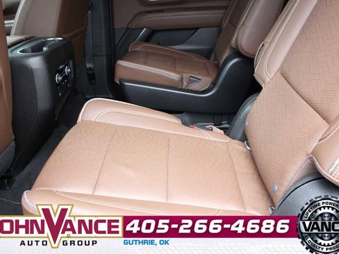 Used 2024 Chevrolet Silverado 1500 Custom Trail Boss AWD/4WD image 23